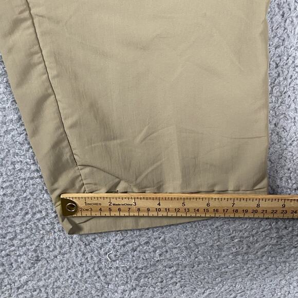 L.L. Bean Nylon Convertible Cargo Pants Women's Reg Size Large Beige - Picture 6 of 9